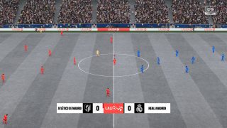 An in-game match between Atlético de Madrid and Real Madrid with High Contrast Gameplay enabled, showing players as solid red and blue silhouettes.