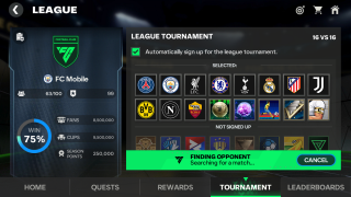 Snímek obrazovky League Tournament ve hře FC Mobile s různými statistikami a logy zúčastněných klubů.