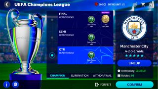 L'interface FC Mobile présente l'UEFA Champions League, avec le trophée, la composition de l'équipe de Manchester City et les détails du match.