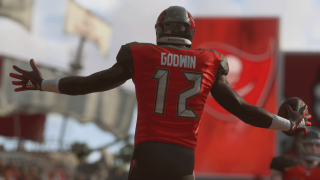 Chris Godwin Puts Up Madden Numbers w/ 184 Yds & 2 TDs